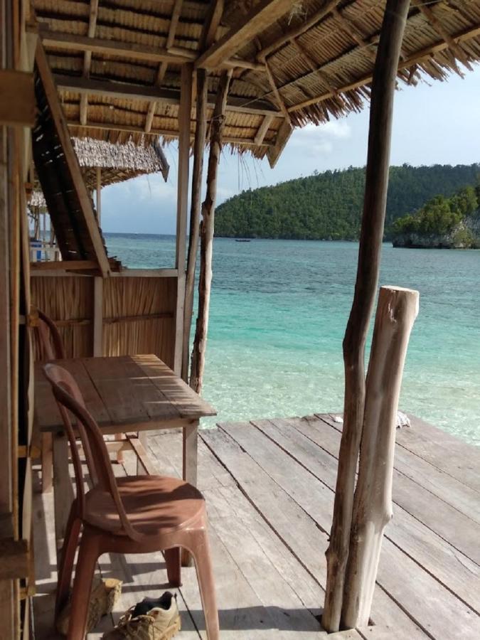 Nus Homestay Raja Ampat Kri Exterior photo